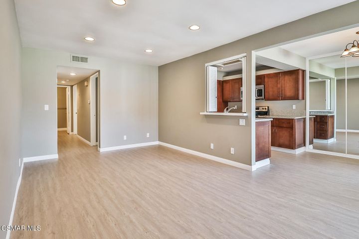 1158 Landsburn Cir 001